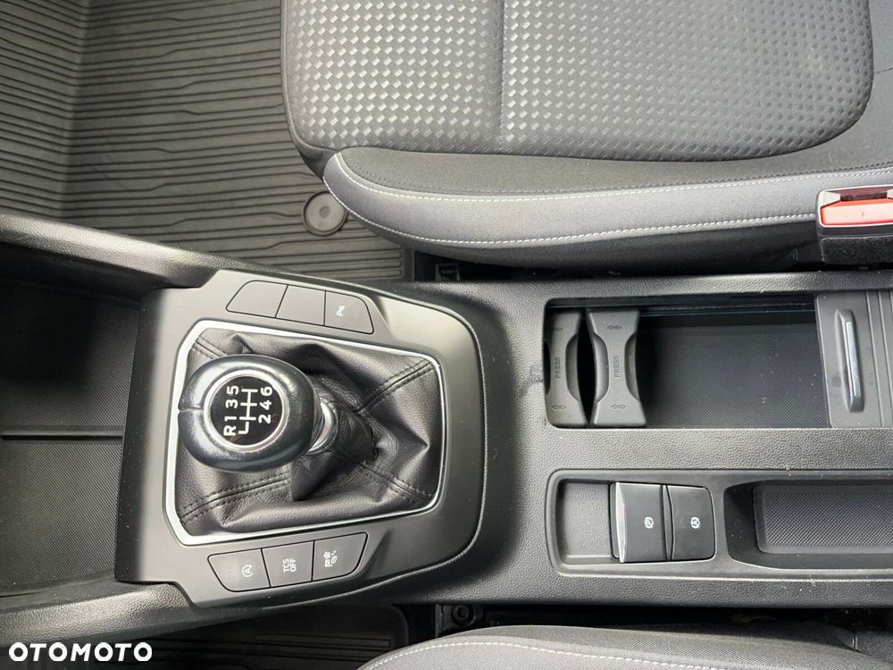 Ford Focus - 27