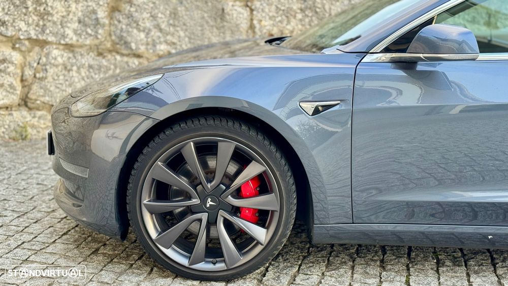 Tesla Model 3 Performance Dual Motor AWD - 22