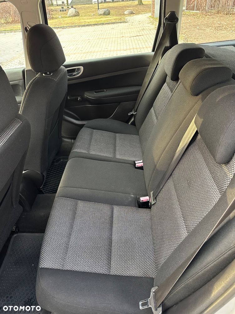 Peugeot 307 1.6 HDi Premium - 5