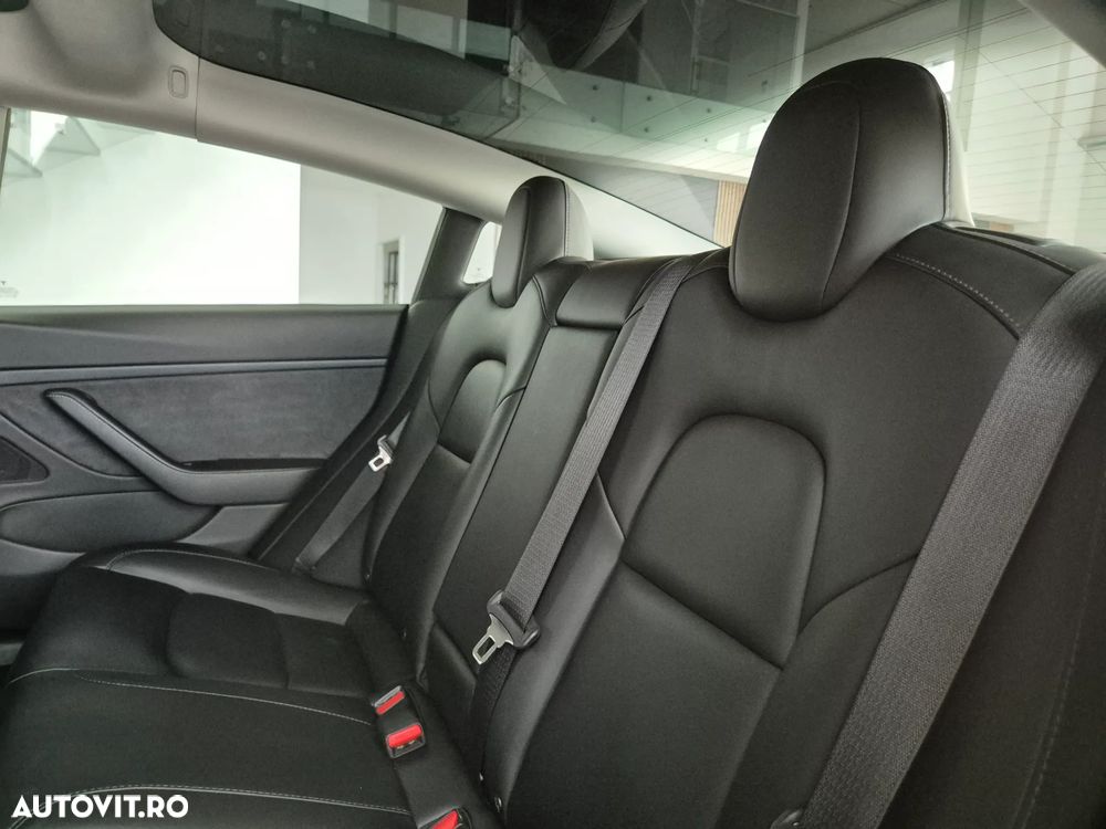 Tesla Model 3 Langstreckenbatterie Allradantrieb Dual Motor - 20