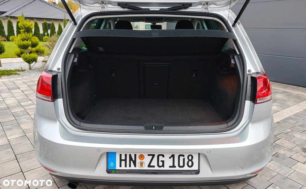 Volkswagen Golf 1.6 TDI BlueMotion Technology DSG Lounge - 31