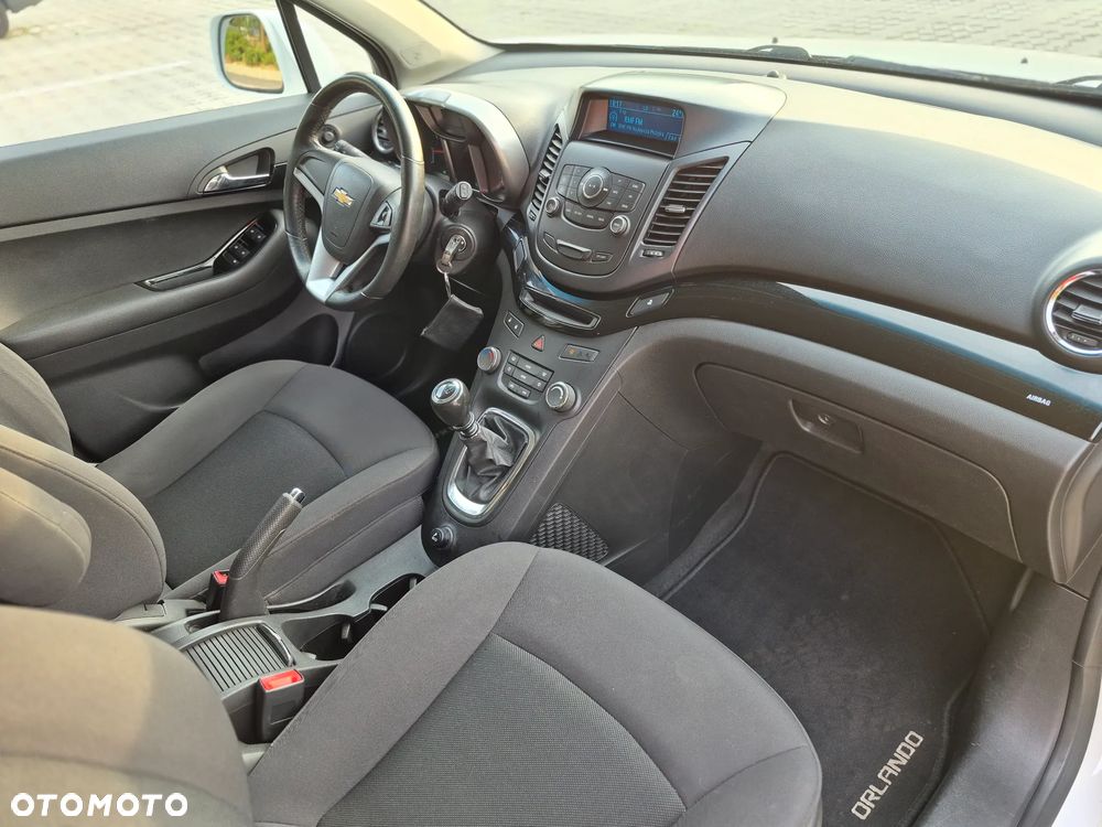 Chevrolet Orlando 1.8 LS - 15