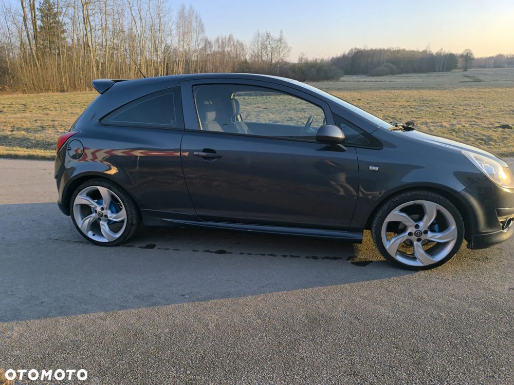 Opel Corsa 1.2 16V Enjoy - 25