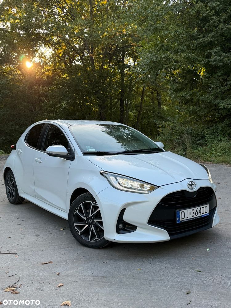 Toyota Yaris 1.5 Comfort - 1