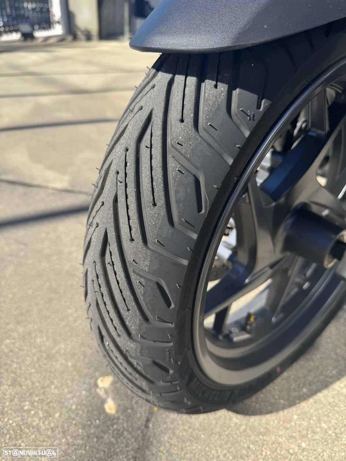 Yamaha X-Max Tech Max - 10
