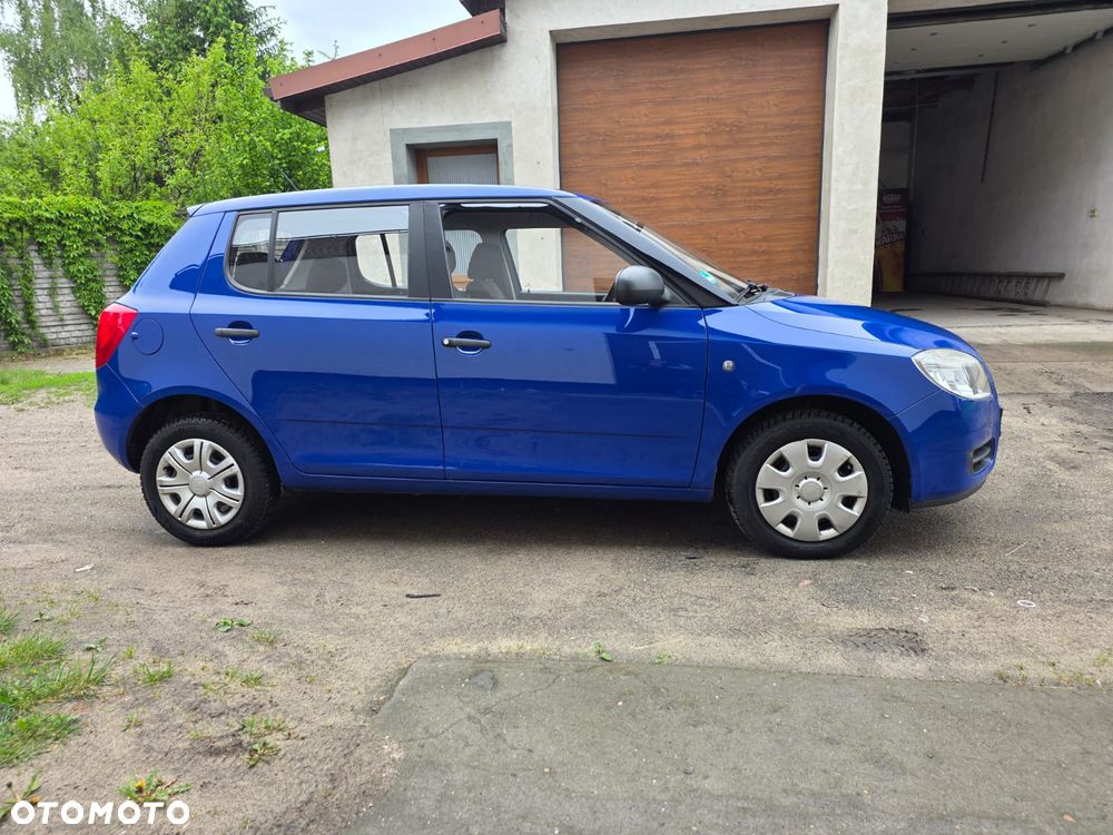 Skoda Fabia 1.2 HTP - 4