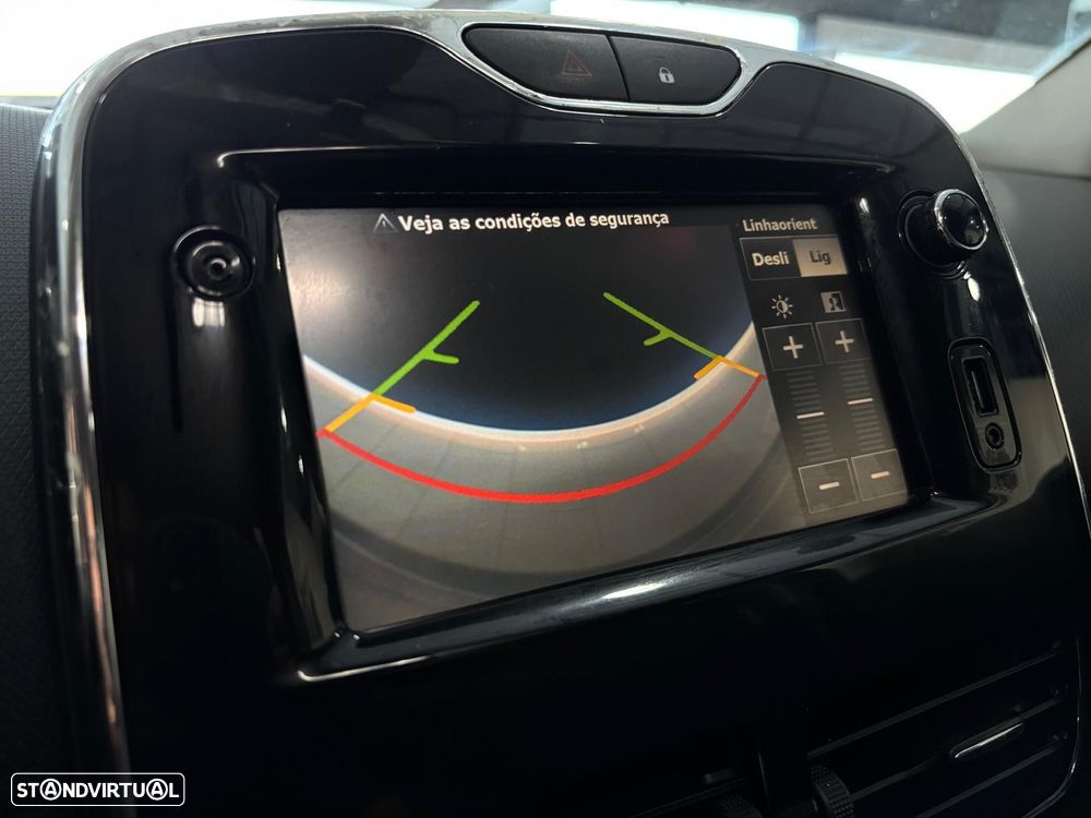Renault Clio (Energy) TCe 90 Bose Edition - 14