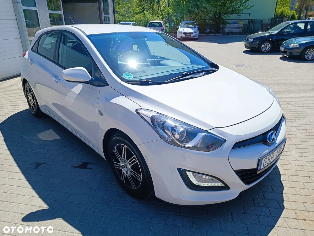 Hyundai i30 1.4 CRDi Comfort - 10