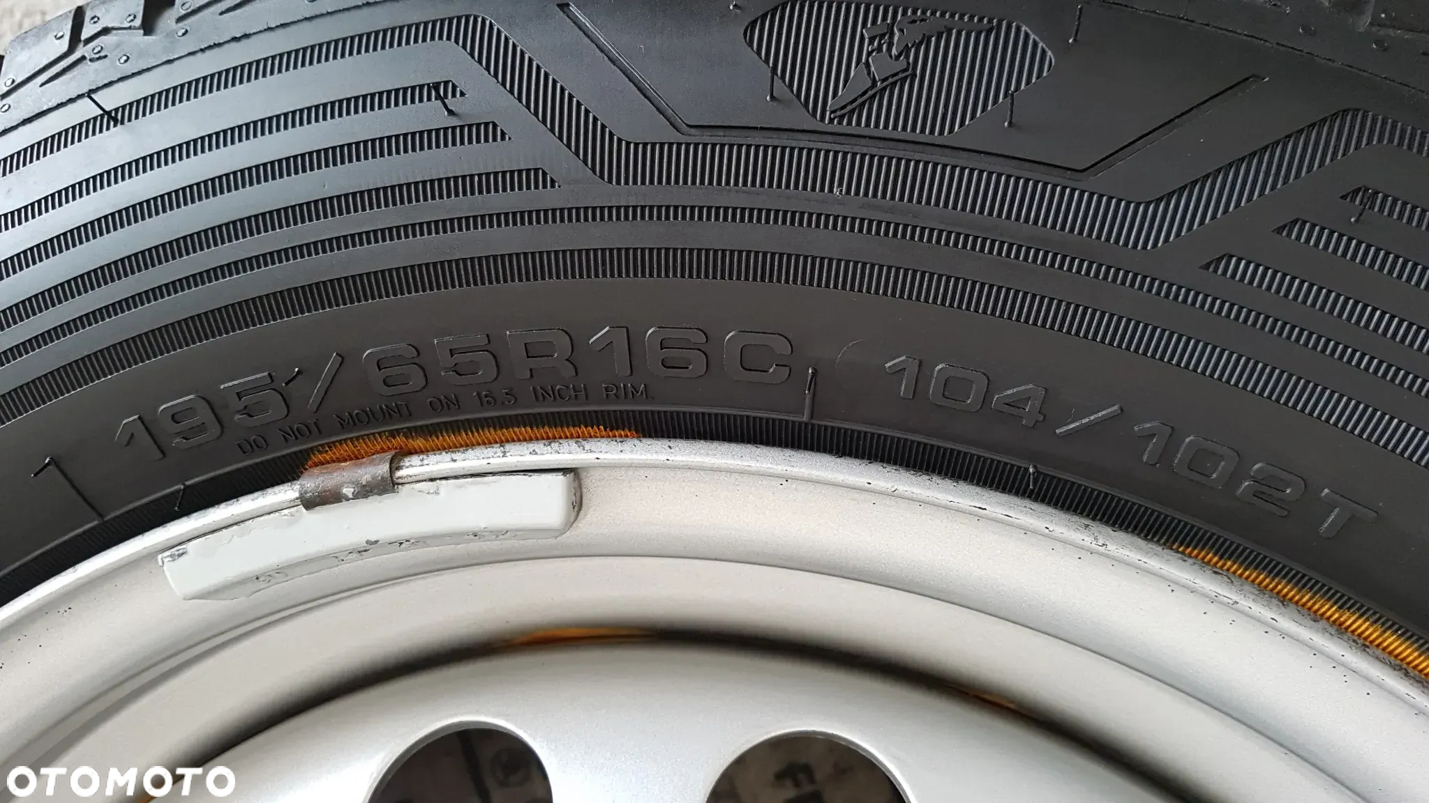 KOŁA CAŁOROCZNE  195/65R16C MERCEDES VITO VIANO 6,5JX16 ET52 5x112 - 8