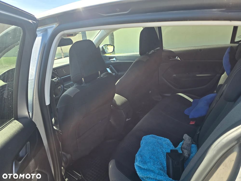 Peugeot 308 1.6 BlueHDi Active S&S - 12