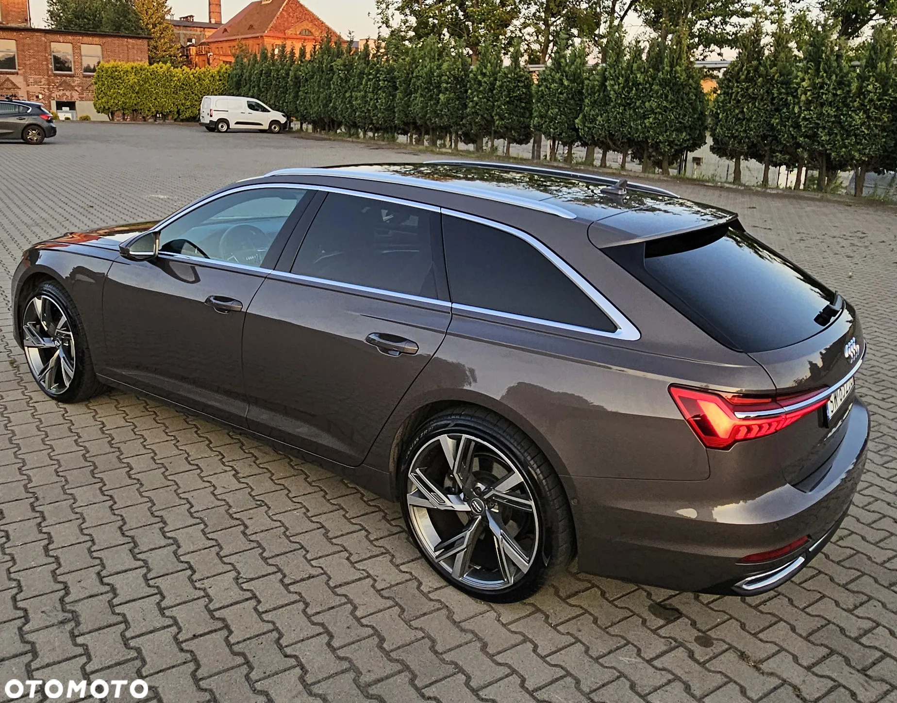 Audi A6 Avant 55 TFSI quattro S tronic - 10