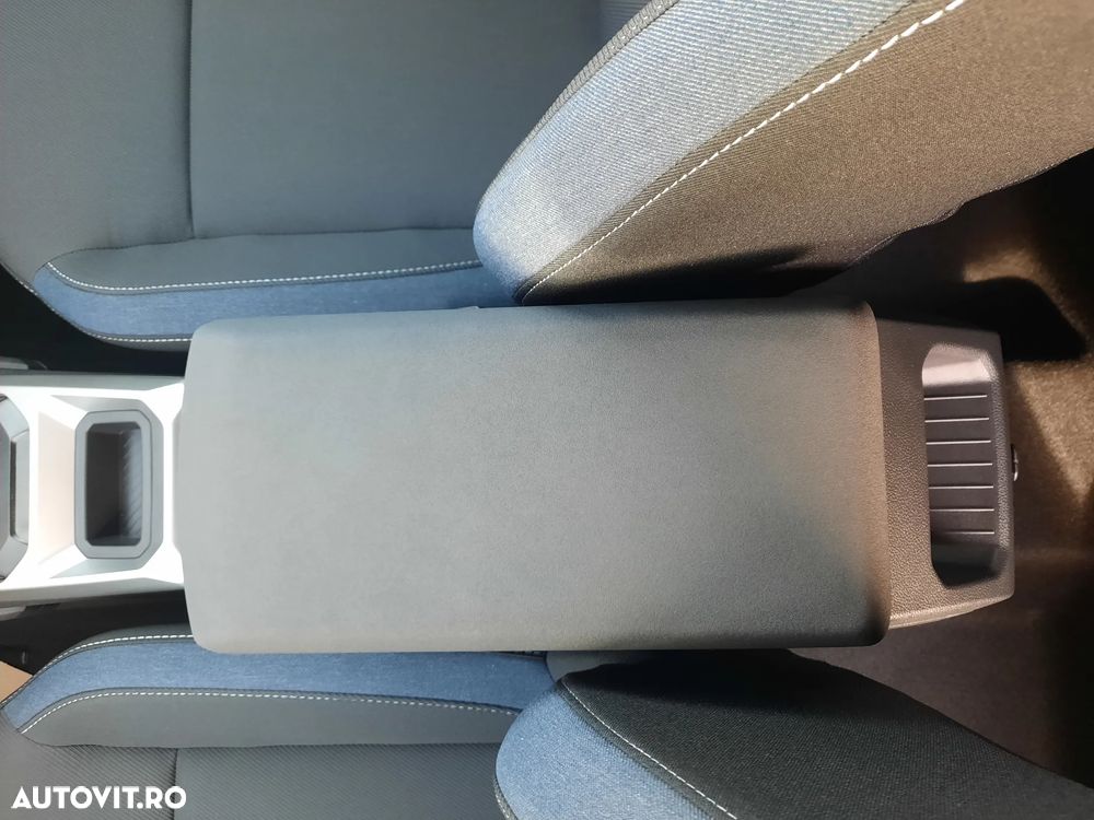 Dacia Duster HEV 140 Journey - 17