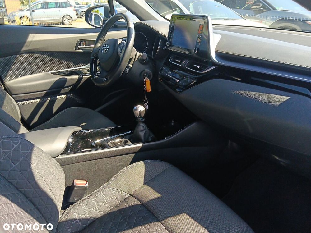 Toyota C-HR 1.2 T Style - 9