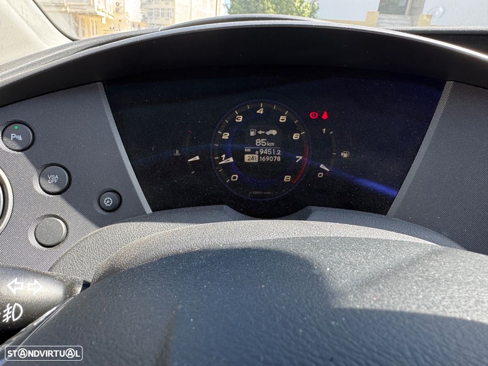 Honda Civic 1.4 i-VTEC Elegance - 8
