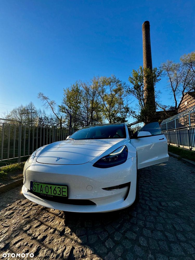 Tesla Model 3 Standard Reichweite Plus Hinterradantrieb - 10