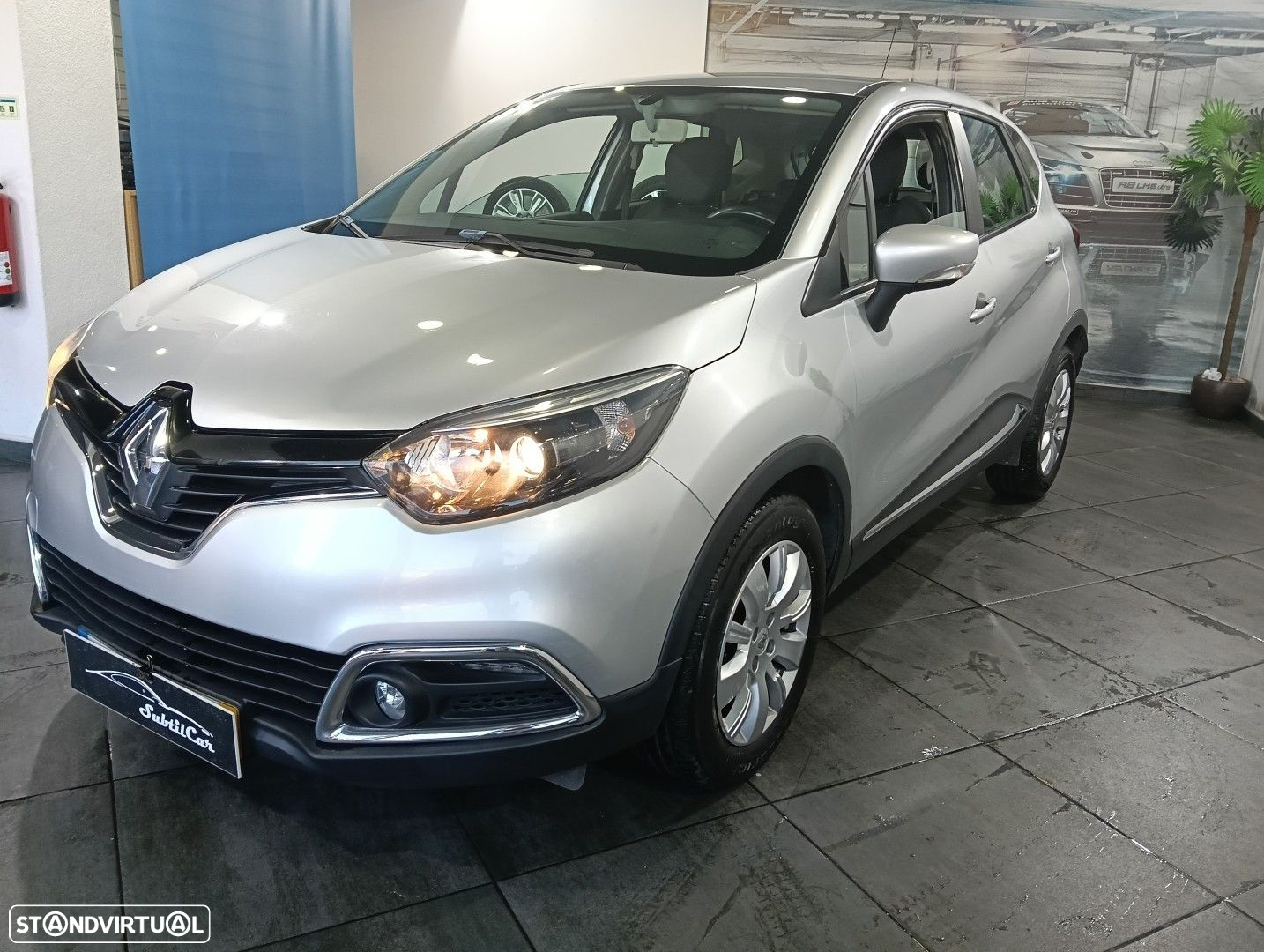 Renault Captur 1.5 dCi Exclusive - 13