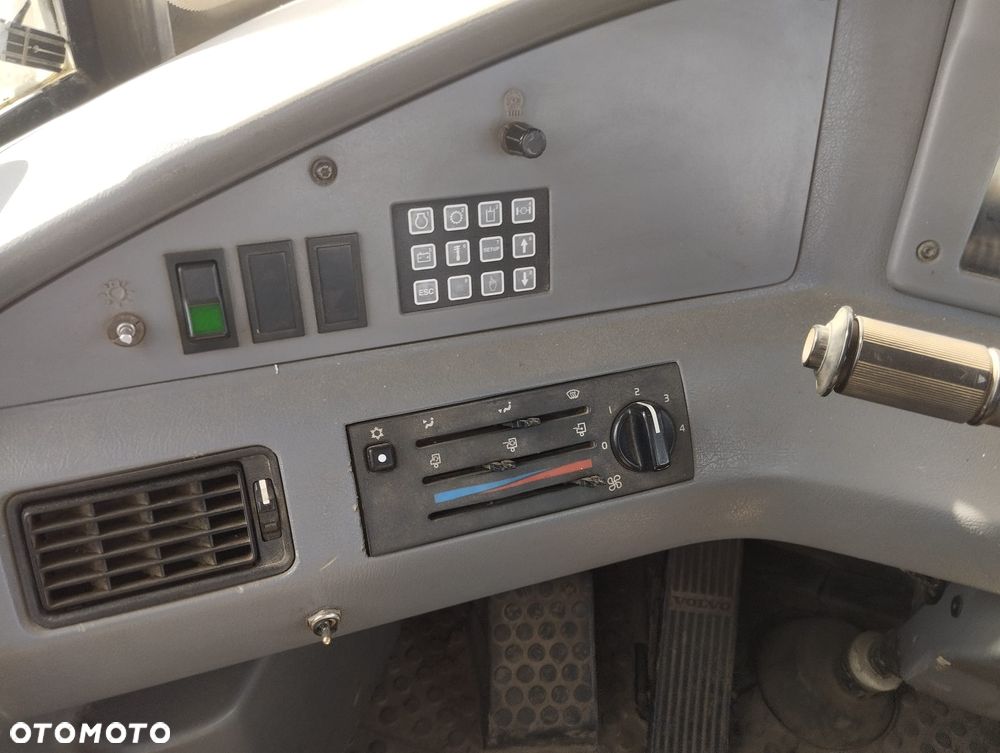 Volvo A25D - 10