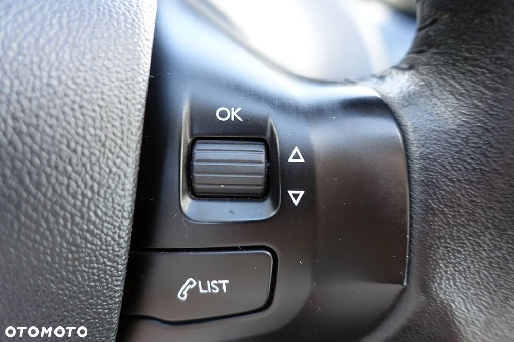 Peugeot 208 82 PureTech Style - 30