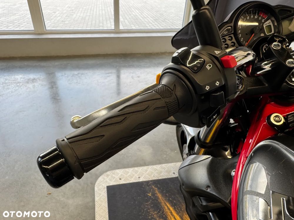 Suzuki Gladius - 30