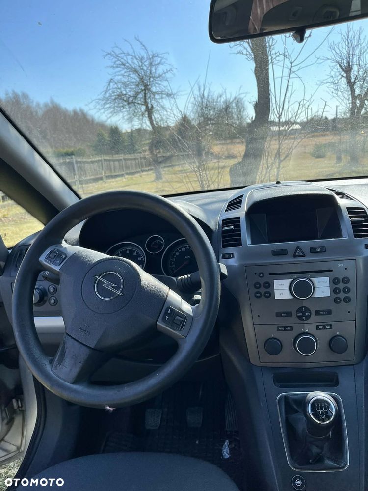 Opel Zafira 1.6 Enjoy - 6