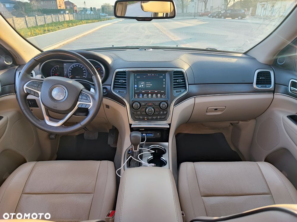 Jeep Grand Cherokee 3.6 V6 Overland - 18