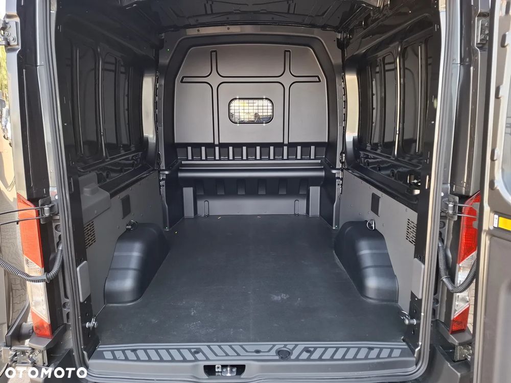 Ford Transit DCIV Brygadowy, Brygadówka - 10