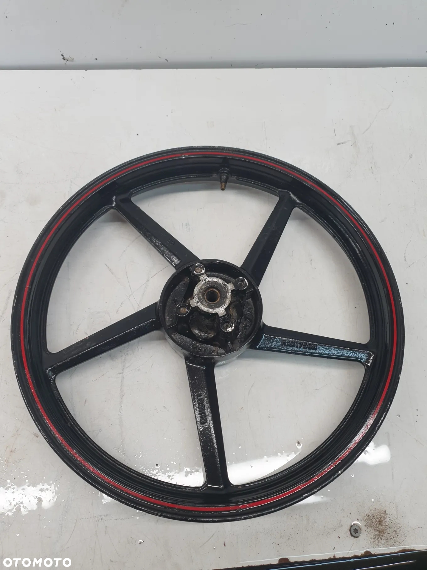 Felga Przód Przednia Do Barton Travel 125 Benyco NKD 125 - 3