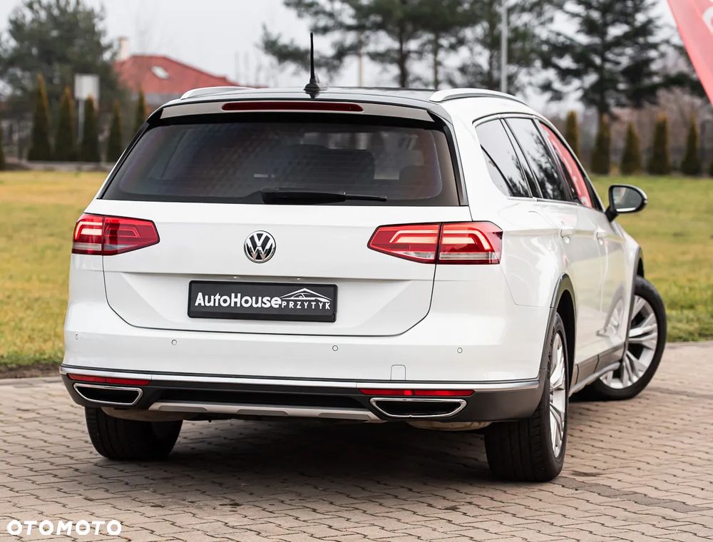Volkswagen Passat Alltrack - 10