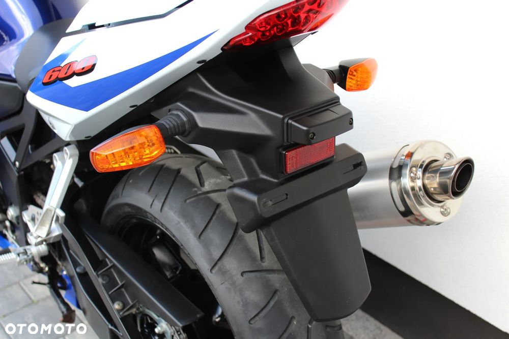 Suzuki GSX-R - 14