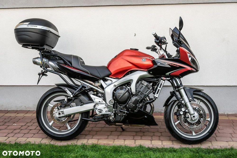 Yamaha FZ - 3