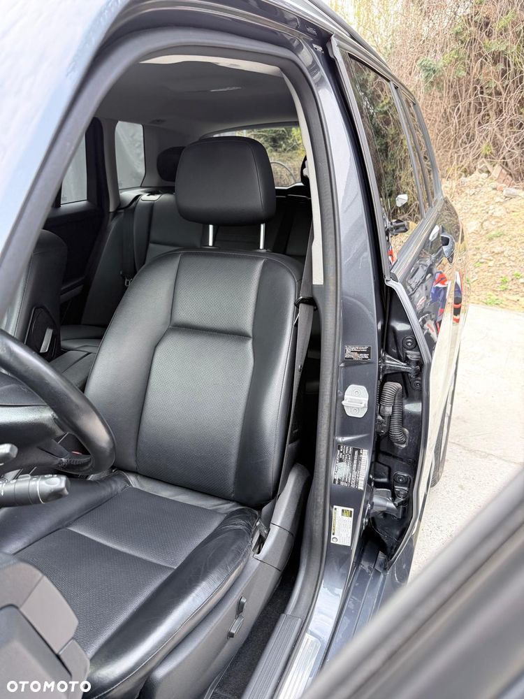 Mercedes-Benz GLK 350 4Matic 7G-TRONIC - 24