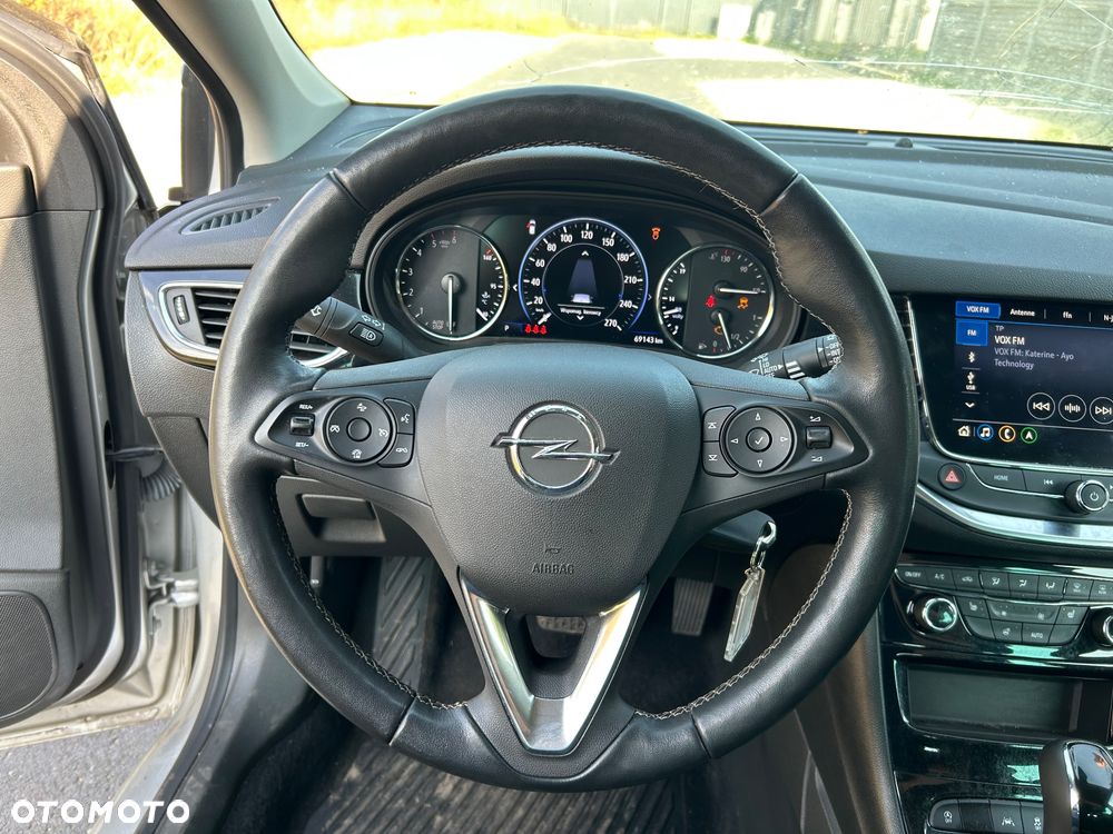 Opel Astra - 11