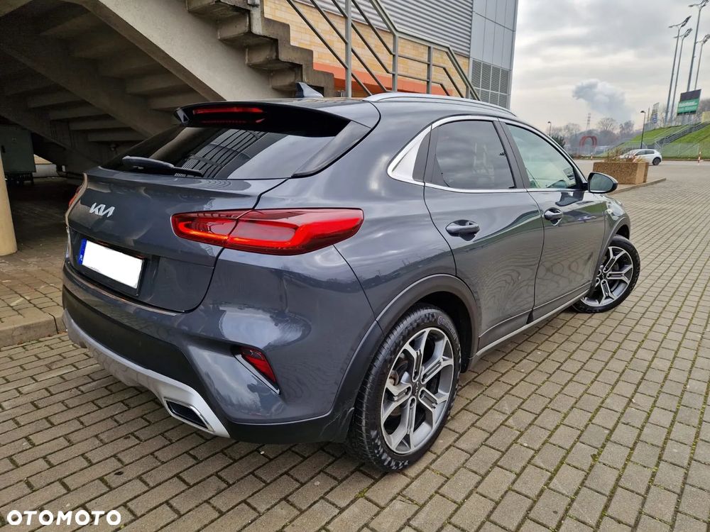 Kia XCeed 1.5 T-GDI M - 13