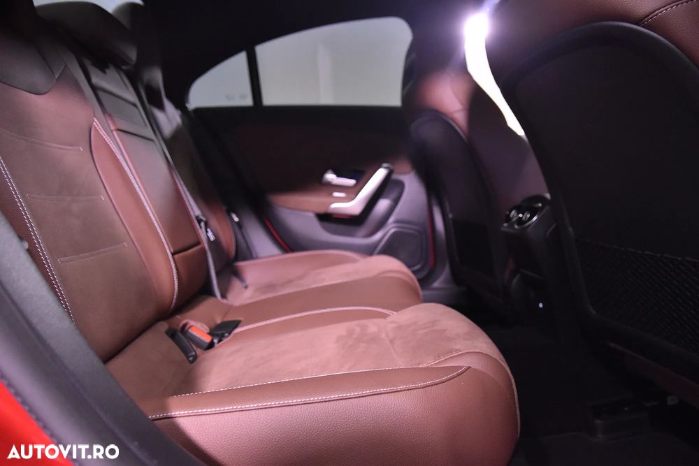 Mercedes-Benz CLA 200 MHEV Coupe - 12