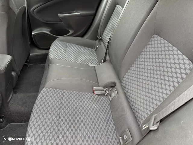 Opel Astra Caravan - 23