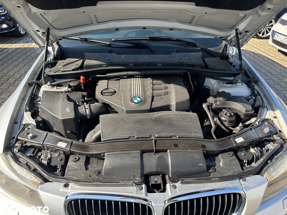 BMW Seria 3 320d - 15