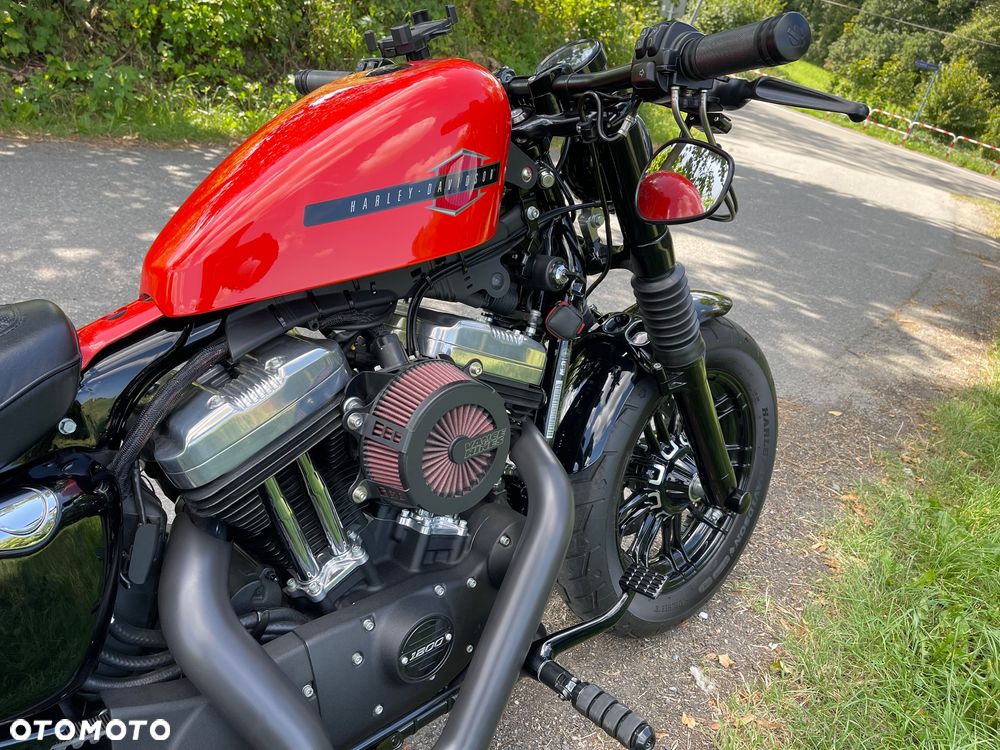 Harley-Davidson Sportster Forty-Eight - 10