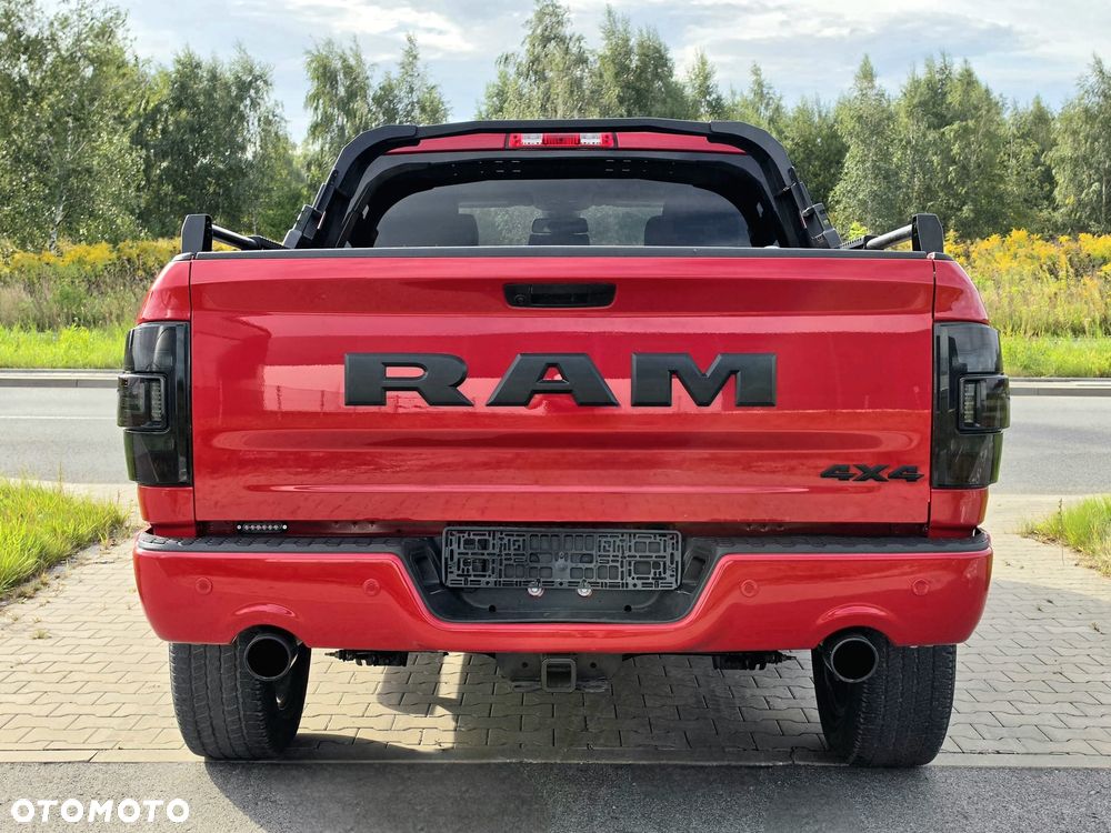 Dodge RAM 5.7 4x4 - 7