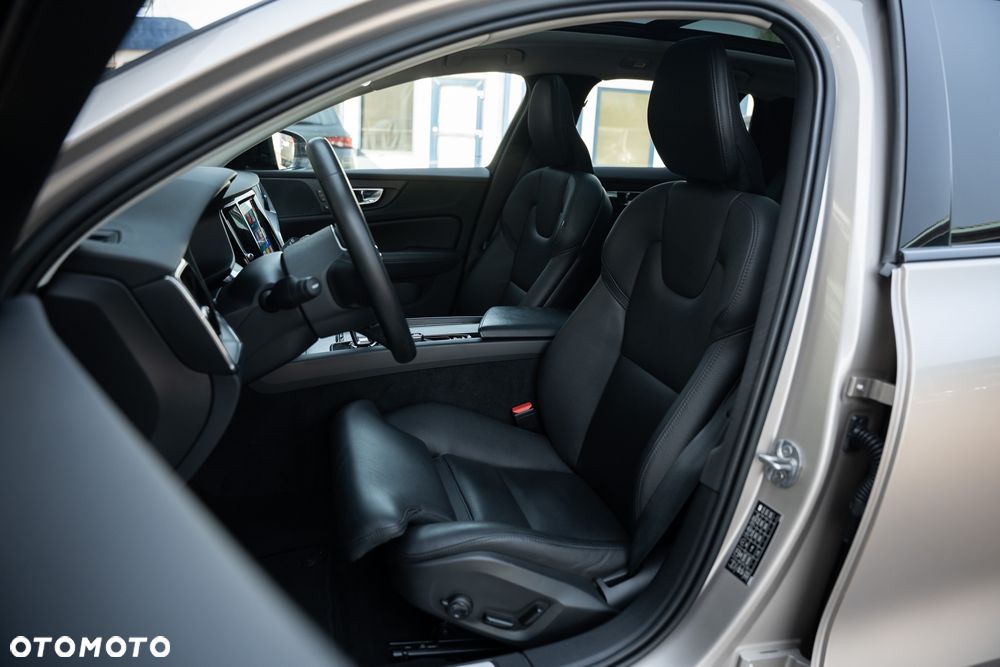 Volvo V60 - 24