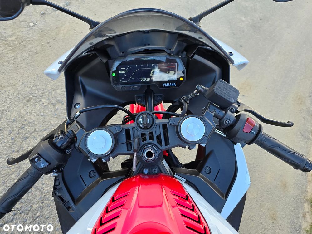 Yamaha YZF - 5