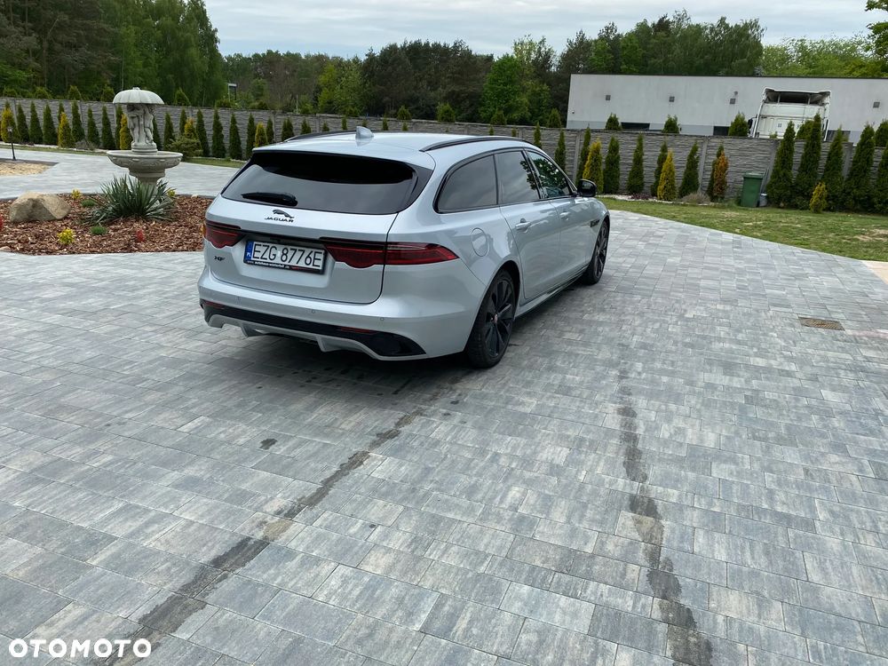 Jaguar XF - 4