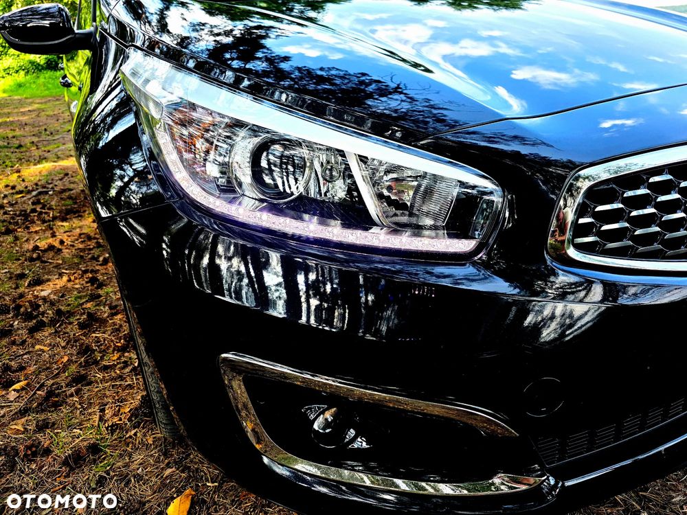 Kia Ceed 1.4 CVVT Dream-Team Edition - 3