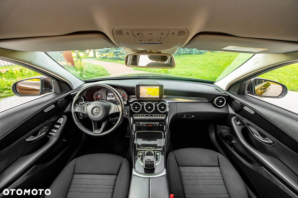 Mercedes-Benz Klasa C 250 (BlueTEC) d 4-Matic 7G-TRONIC - 30