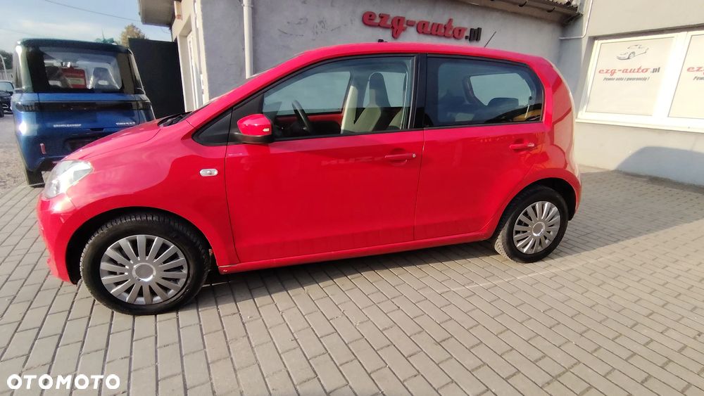 Volkswagen up! - 32