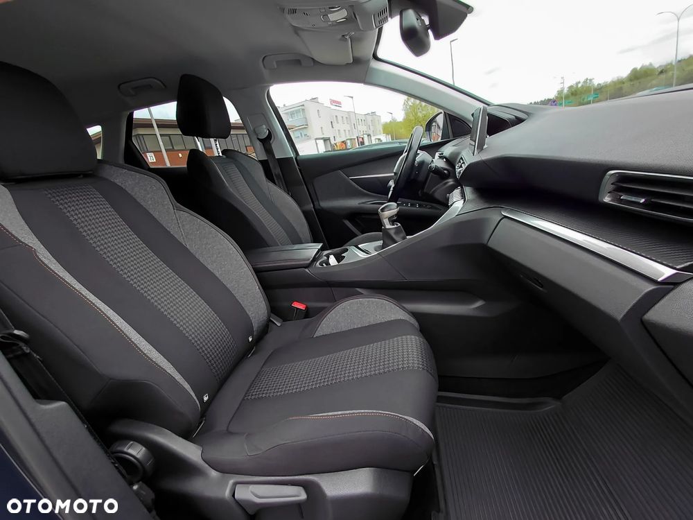Peugeot 3008 1.2 PureTech Active S&S - 10