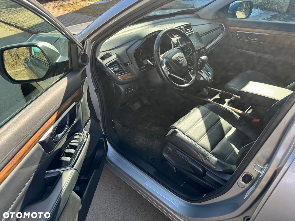 Honda CR-V 1.5 Lifestyle (Honda Connect+ / 7 os.) CVT - 18