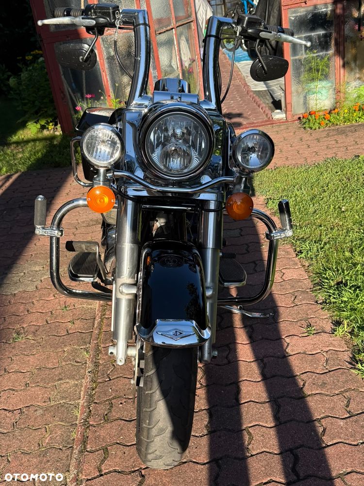 Harley-Davidson Touring Road King - 10