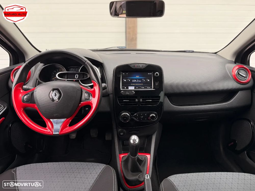 Renault Clio TCe 90 Limited - 12