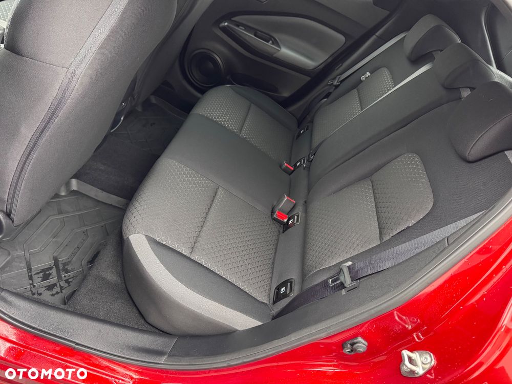 Nissan Juke 1.0 DIG-T N-Connecta DCT - 36