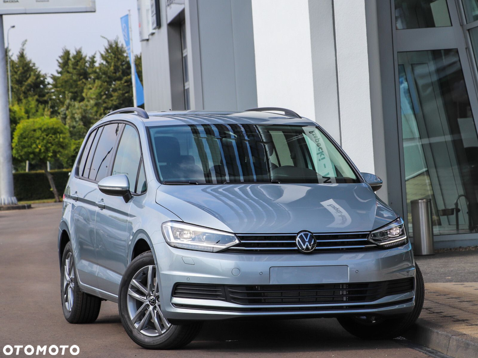 Volkswagen Touran - 7
